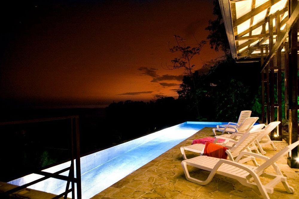 Tiki Villas Rainforest Lodge & Spa Uvita Exteriör bild