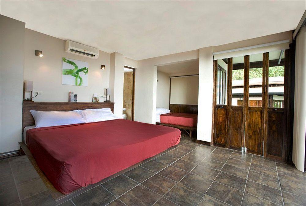 Tiki Villas Rainforest Lodge & Spa Uvita Exteriör bild